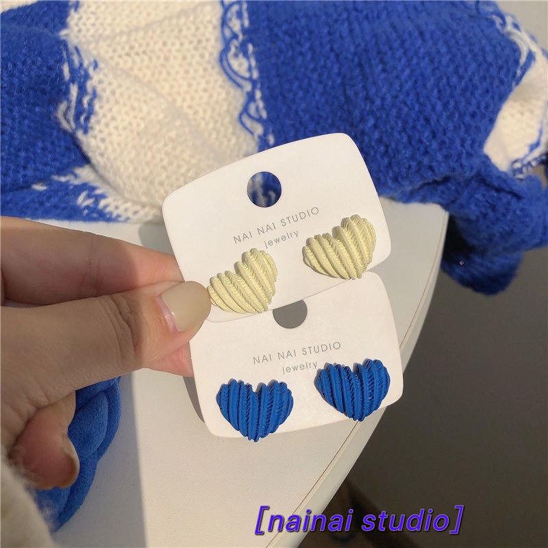 Bông Tai Hình Trái Tim Kẻ Sọc Thời Trang