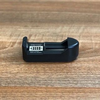 Đèn pin Ultrafire C8