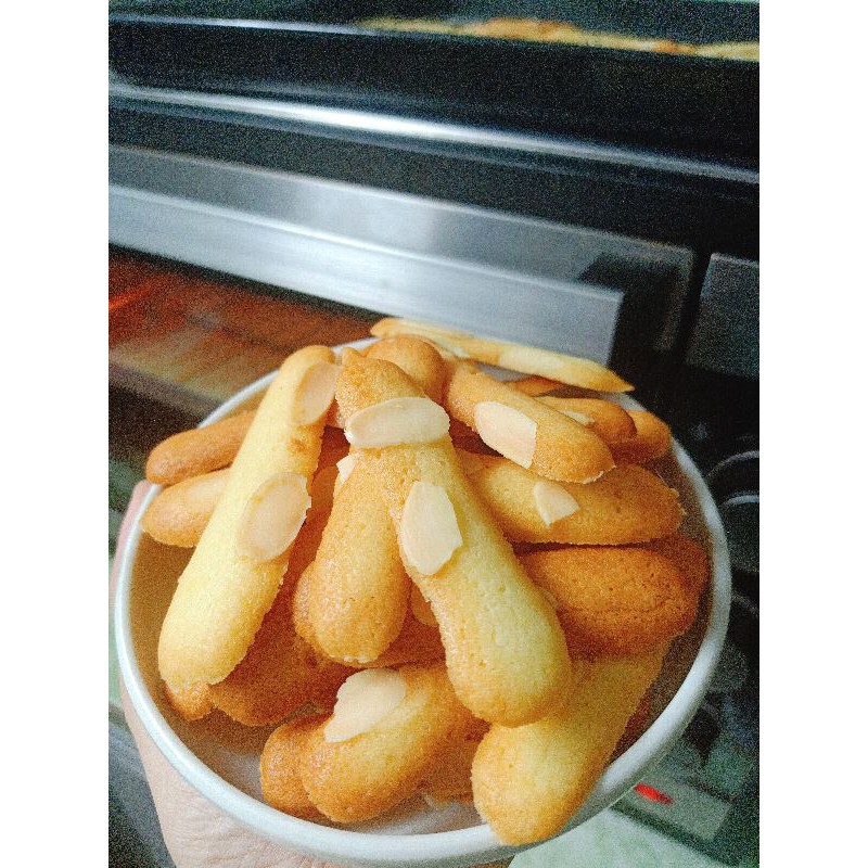 Bánh lưỡi mèo giòn rụm thơm béo ăn sẽ bị ghiền 300gr