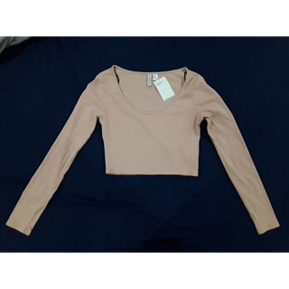 Áo thun HM croptop