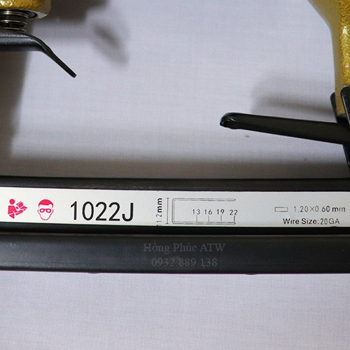 Súng bắn đinh U 1022J Kengo