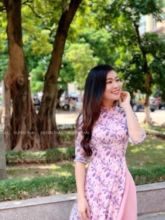 Áo dài hoa 4 tà kèm quần lụa thái