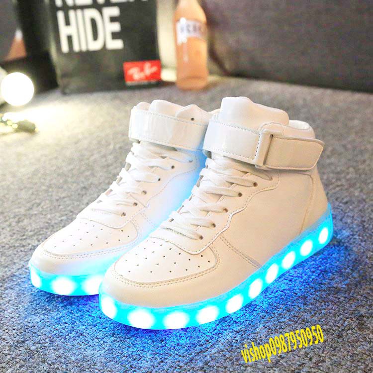 Giày Phát Sáng Màu trắng cao cổ phát sáng 7 màu 11 chế độ đèn led style hàn quốc (video thật) | BigBuy360 - bigbuy360.vn