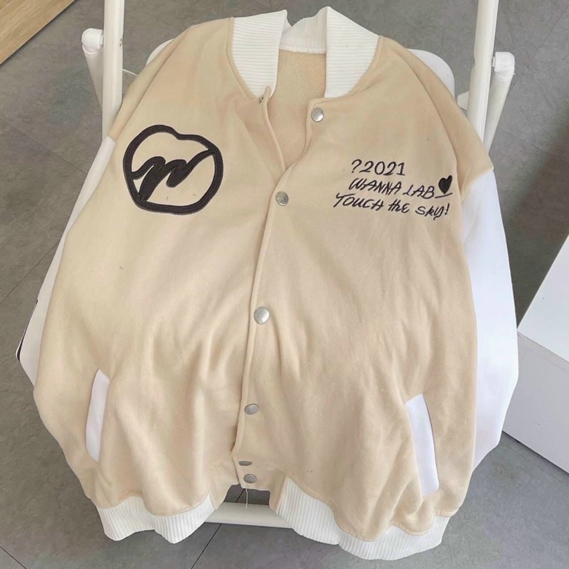Áo khoác bomber unisex from rộng phong cách hàn quốc w?