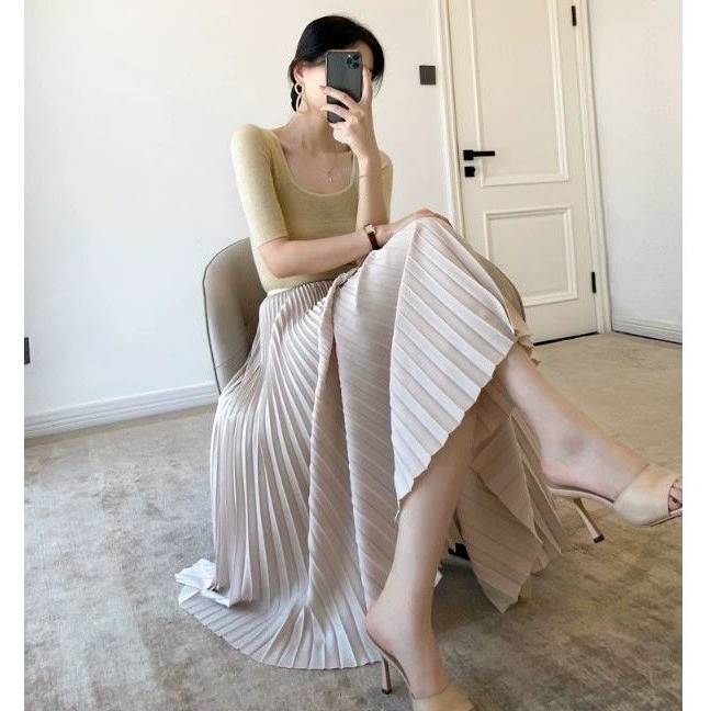Chân váy dài xếp ly quạt chất liệu lụa vân gỗ cao cấp - khoá sườn | BigBuy360 - bigbuy360.vn