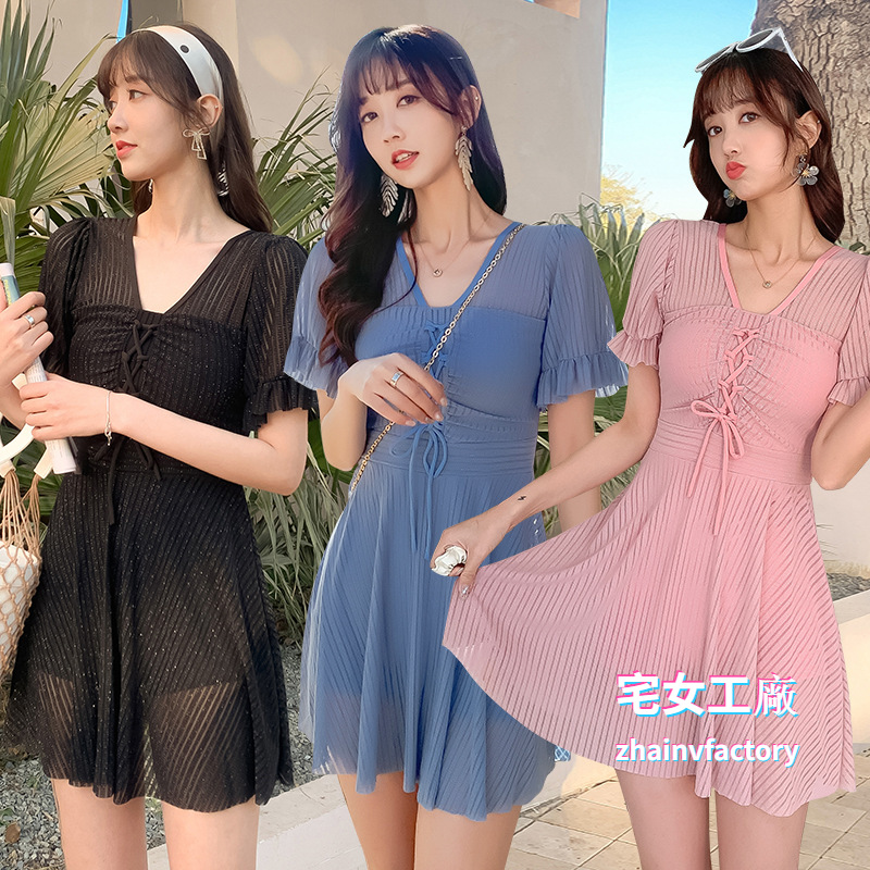 One Bộ Đồ Bơi Một Mảnh Kín Đáo Thời Trang Cho Nữ