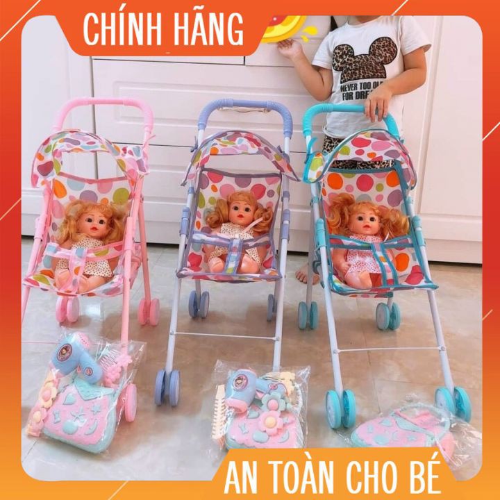 Đồ chơi xe đẩy em bé búp bê xinh xắn đáng yêu kèm set đồ máy sấy , lược, đồ trang điểm cho búp bê