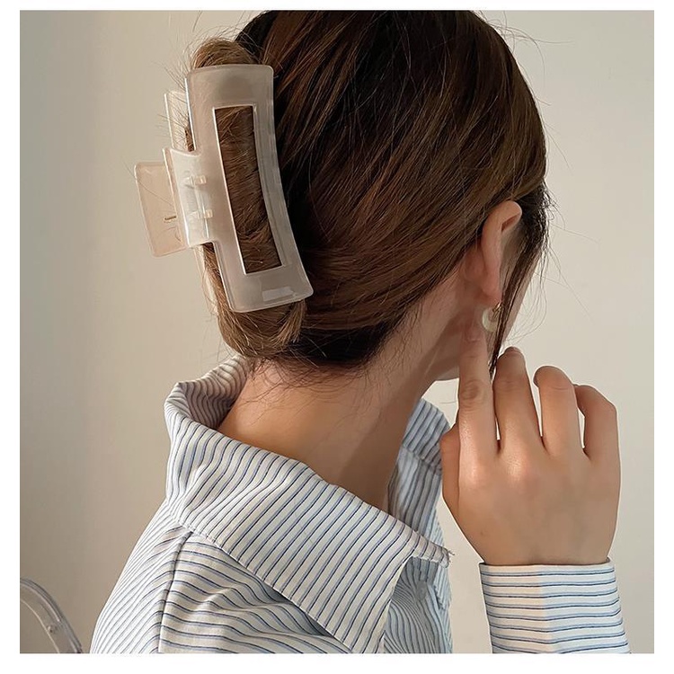 Kẹp Tóc Hình Cá Mập Màu Cà Phê/Xanh Lá Thời Trang Mùa Hè