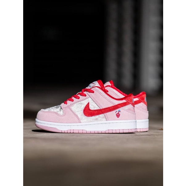 Nike SB Dunk Strangelove kids