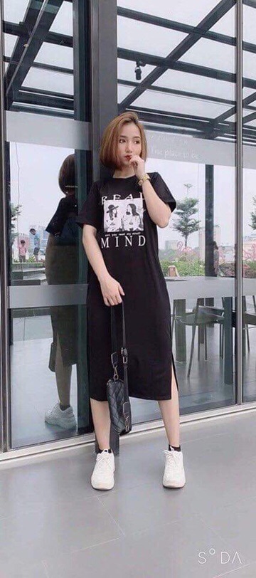 [ Mã FAMAYWA2 giảm 10K đơn 50K] Váy ông dài in hình cô gái | BigBuy360 - bigbuy360.vn