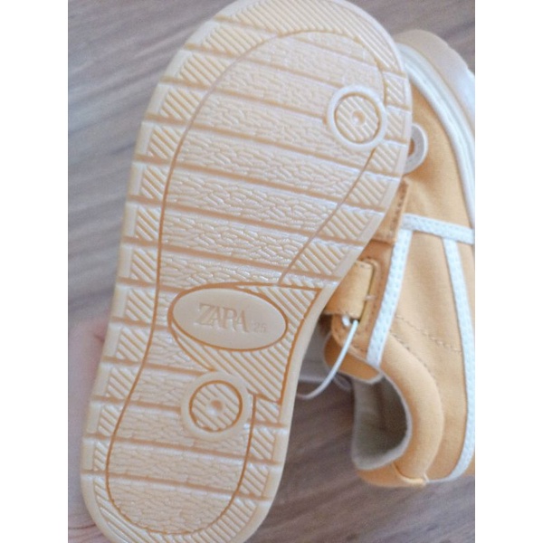 Zara Auth - Giày cho bé