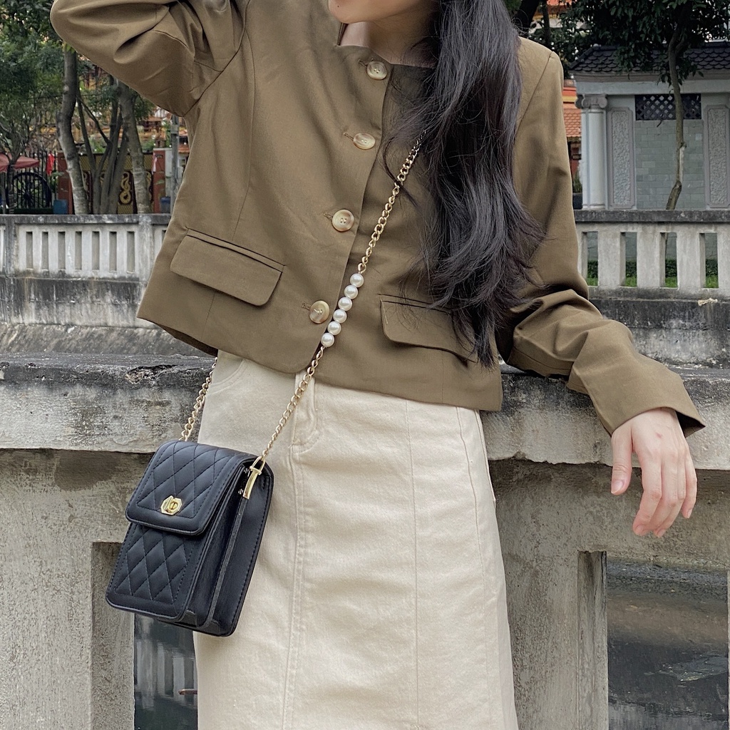 BLAZER CỔ VUÔNG TÚI NẮP_AK194