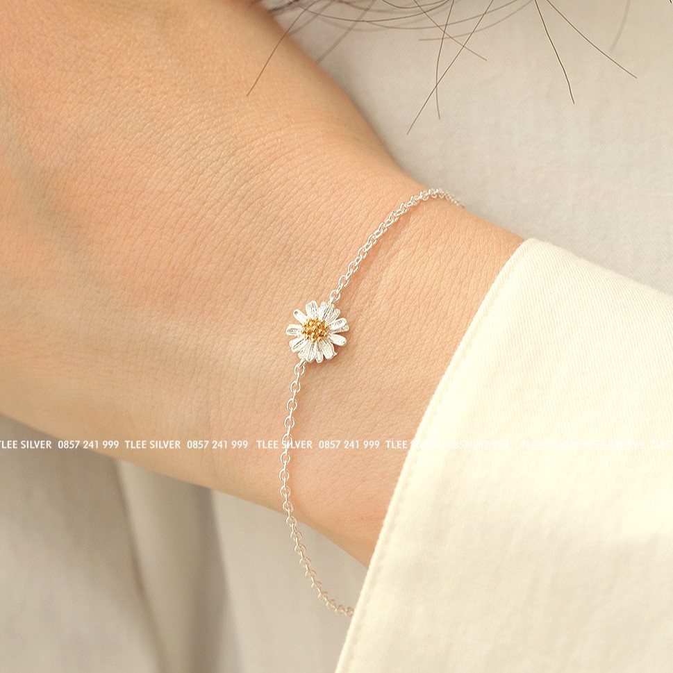 Lắc tay bạc Tlee, Lắc hoa cúc nhị xi vàng 10k óng ánh- TleeJewelry