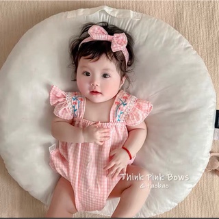 Bộ cài cúc kèm nơ sịn bé gái chất đũi - Quần áo trẻ em bé gái