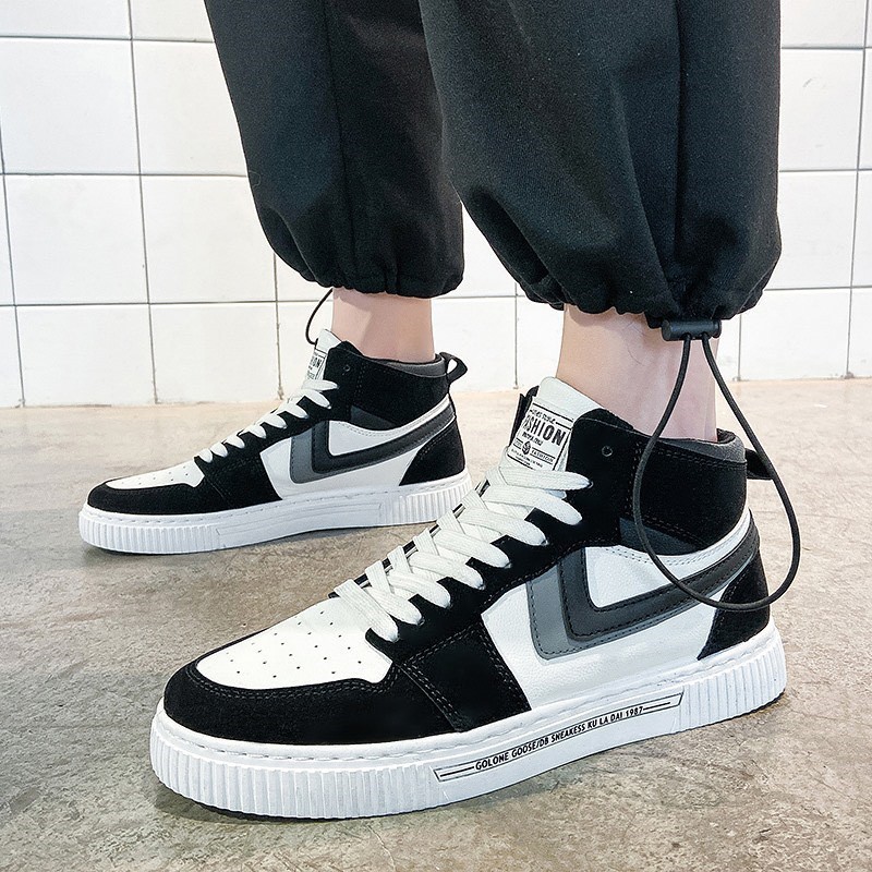 [Mã FAGREEN245 giảm tới 30K đơn 99K] Giày cổ cao nam EGM đen phối trắng độc đáo