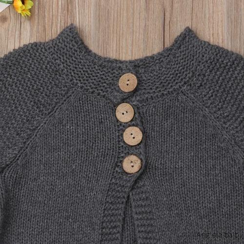 Áo Sweater dệt kim phối nút cho bé