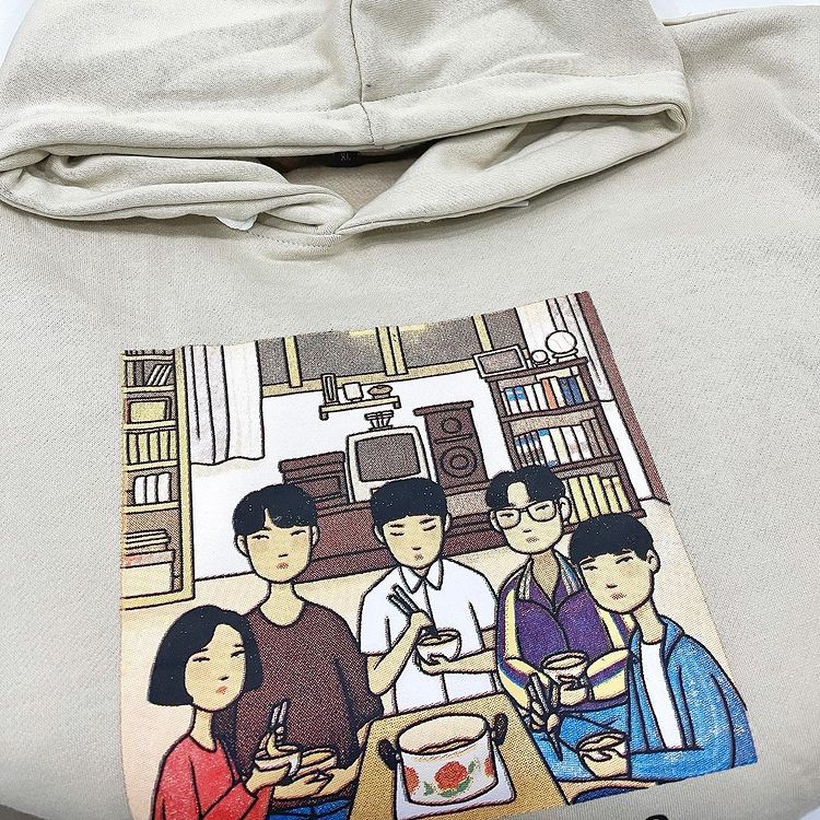 Áo khoác tay dài chữ studio | BigBuy360 - bigbuy360.vn