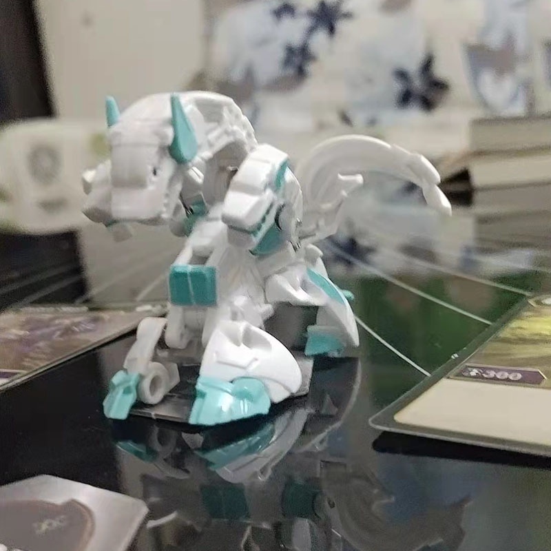 BAKUGAN - Đồ Chơi Robot Biến Hình Bakugan Battle Trong Suốt Phiên Bản Giới Hạn