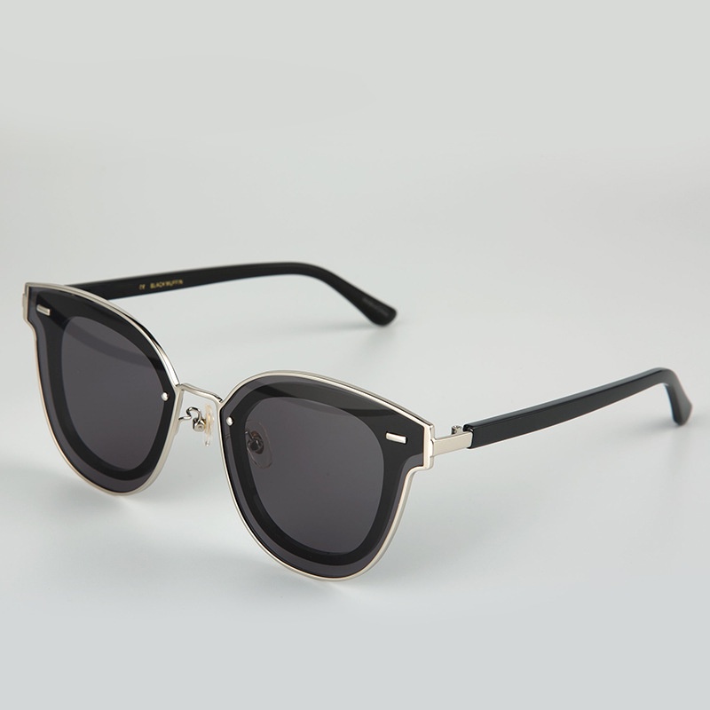 Mắt kính nam nữ nylon APRIL 2022 Thời Trang Phong Cách Mới Nylon Phân Cực Dành Cho Nam Nữ Tik Tok