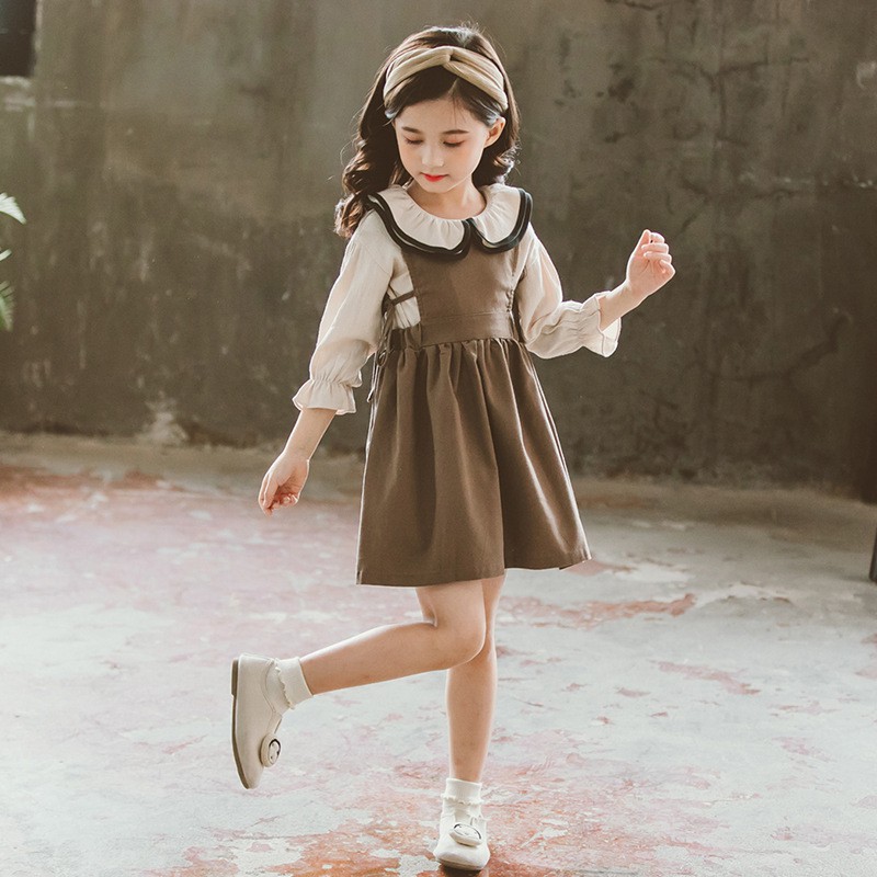 Sét yếm bé gái kết hợp với áo sơ mi bánh bèo tiểu thư được thiết kế theo phong cách Hàn Quốc H195