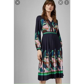 Đầm TED BAKER  xếp ly siêu xinh 🍀🍀🍀