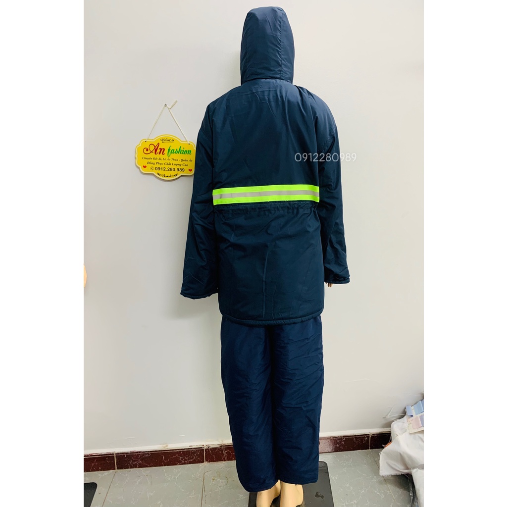 Áo khoát dùng trong kho lạnh -10 độ có gắn phản quang _ Hình chụp thật