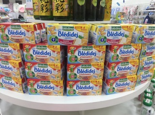 Sữa nước Bledina 250ml Date t11/2020