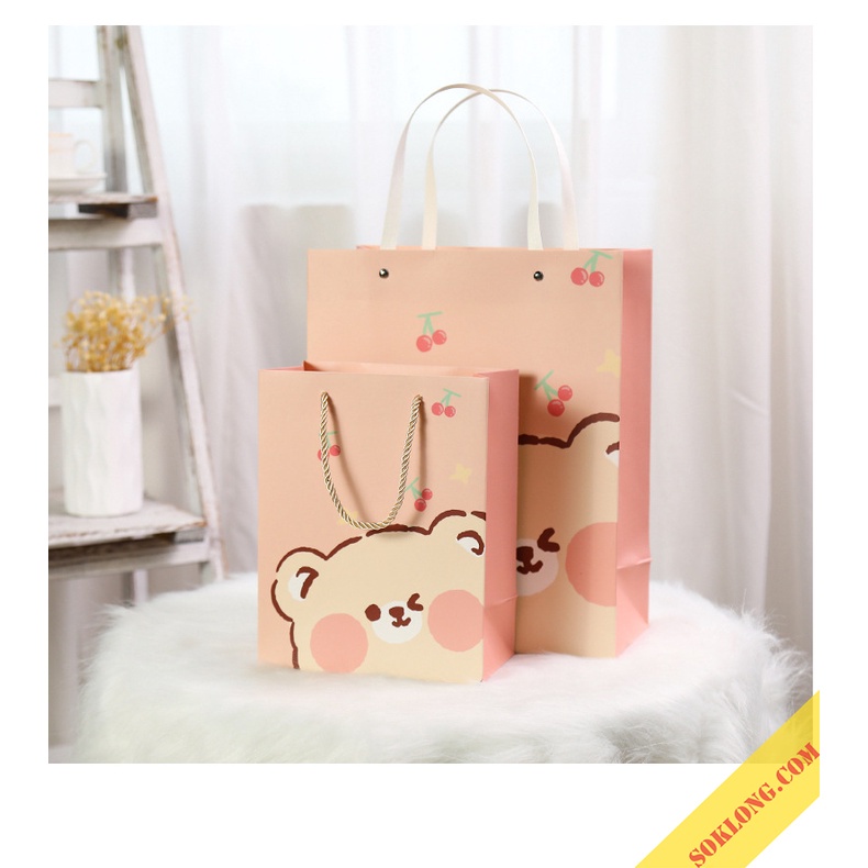Túi giấy hình Gấu béo dễ thương đựng quà tặng quai lụa chắc chắn