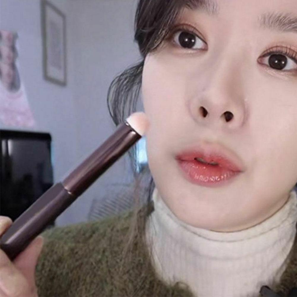 Cọ Trang Điểm Môi Đầu Tròn Đa Năng Không Nhòe Tiện Dụng Y0S4