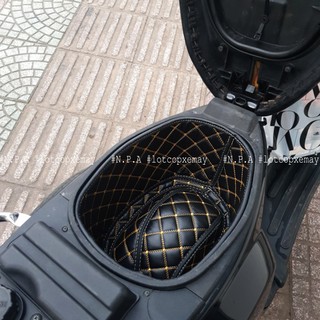 Lót cốp da cao cấp Vespa LX, ET8, S125, 3 xe dùng chung, có thêu logo hãng Siêu đẹp