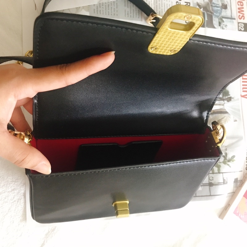 Túi kẹp nách đeo chéo nữ cnk size 22cm dây xích đồng khóa xoay thiết kế phím đàn