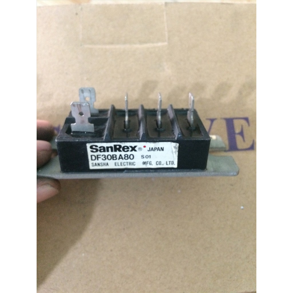 Diode DF30BA80