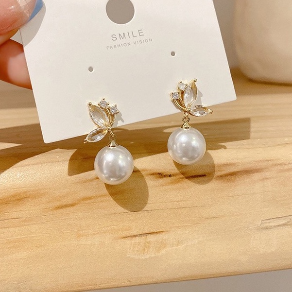 Khuyên tai KTCB311 bướm thả ngọc trai nhân tạo nữ tính