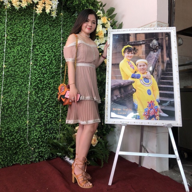Váy dập li 2 tầng