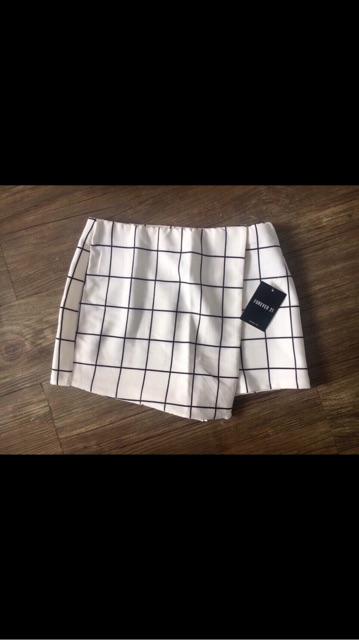 Quần váy short F21