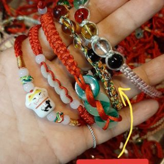 Dây đỏ may mắn