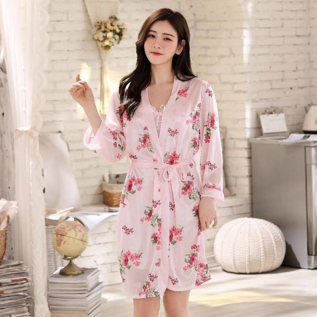 [Mã FAGREEN245 giảm 10% tối đa 30K đơn 99k] Đồ ngủ vải lụa sexy kèm áo khoác quyến rủ