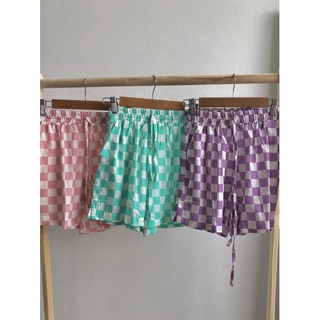 Quần short caro màu