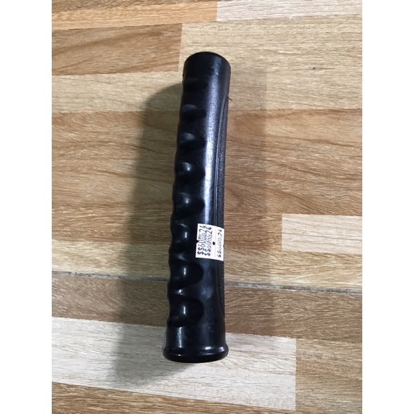 1 ống bọc tay nắm cao su phi 25
