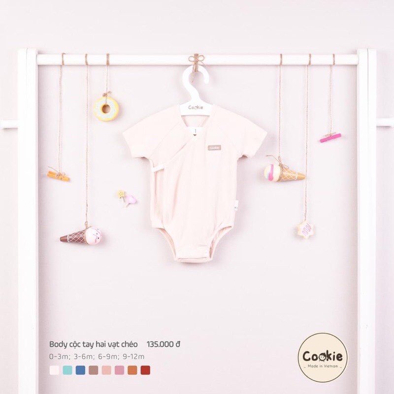 Bodysuit cộc tay 2 vạt chéo cookie