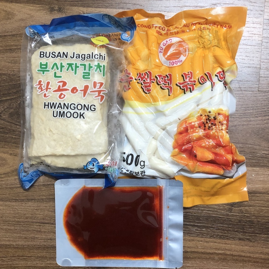 COMBO 500G Bánh Gạo Tokbokki Hàn Quốc + 500G Chả Cá Kèm 80G Sốt