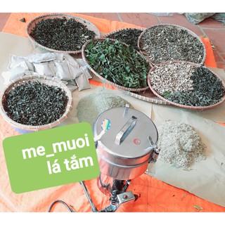 Tắm bé thảo dược túi lọc dân tộc Dao