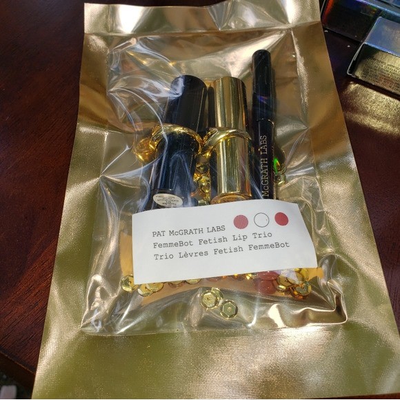 [BILL SEPHORA US] Set 3 son + túi PAT McGRATH LABS FemmeBot Fetish Lip Trio | BigBuy360 - bigbuy360.vn