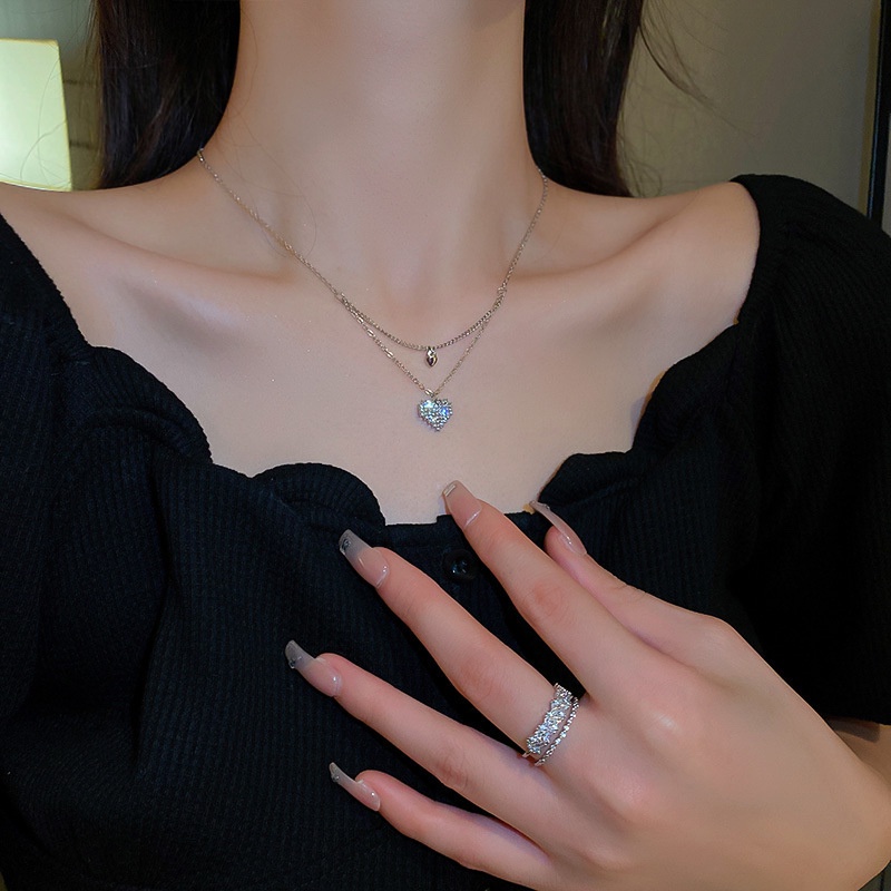 Dây chuyền phối mặt hình trái tim phong cách sang trọng nhẹ nhàng