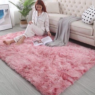 Thảm lông trải sàn cao cấp. size m6 x 2m.