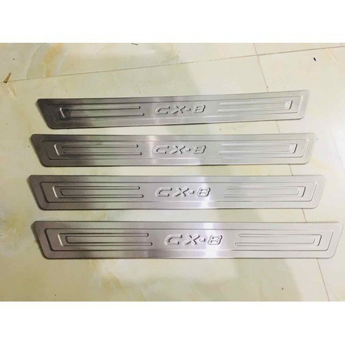 Ốp Bậc Cửa Cho Xe Mazda Cx8 2019 2020 2021-mẫu inox
