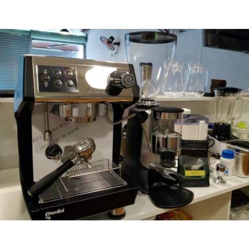Máy pha cafe Gemilai CRM3200B