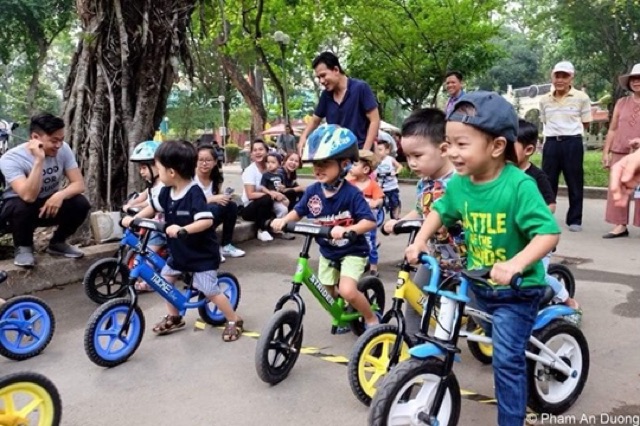 XE TẬP THĂNG BẰNG CHO BÉ LOẠI LỚN