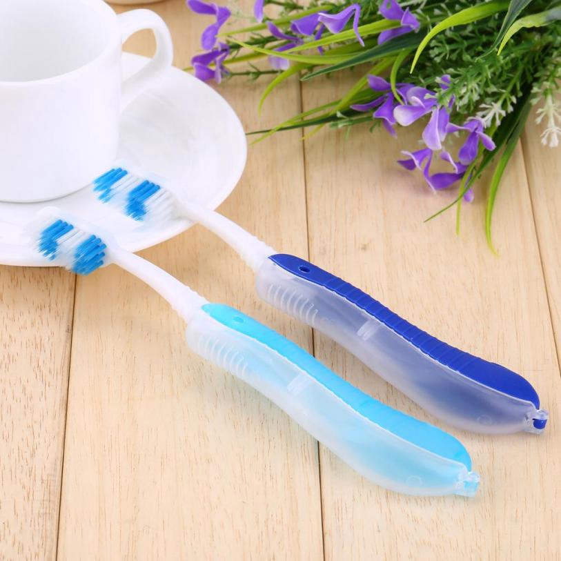 Bàn Chải Đánh Răng Gấp + Màu Xanh Đậm