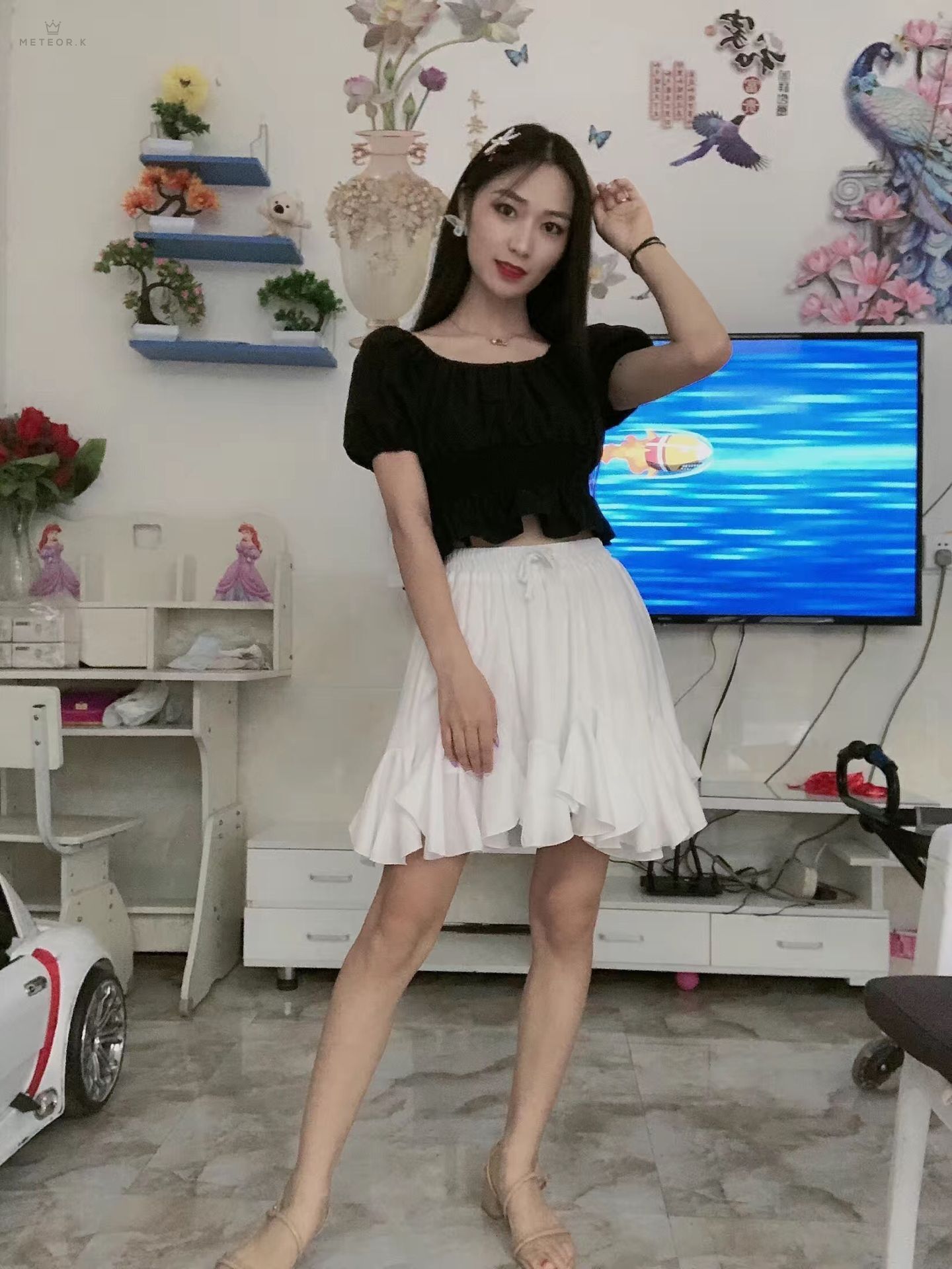 Set Áo Voan Thắt Nơ Và Chân Váy Xếp Ly Thời Trang Thanh Lịch Cho Nữ | BigBuy360 - bigbuy360.vn